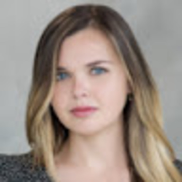 Meet your Posher, Emily - Picture 1 of 1